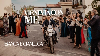 UNA MOTO E LA VOGLIA DI AMARSI